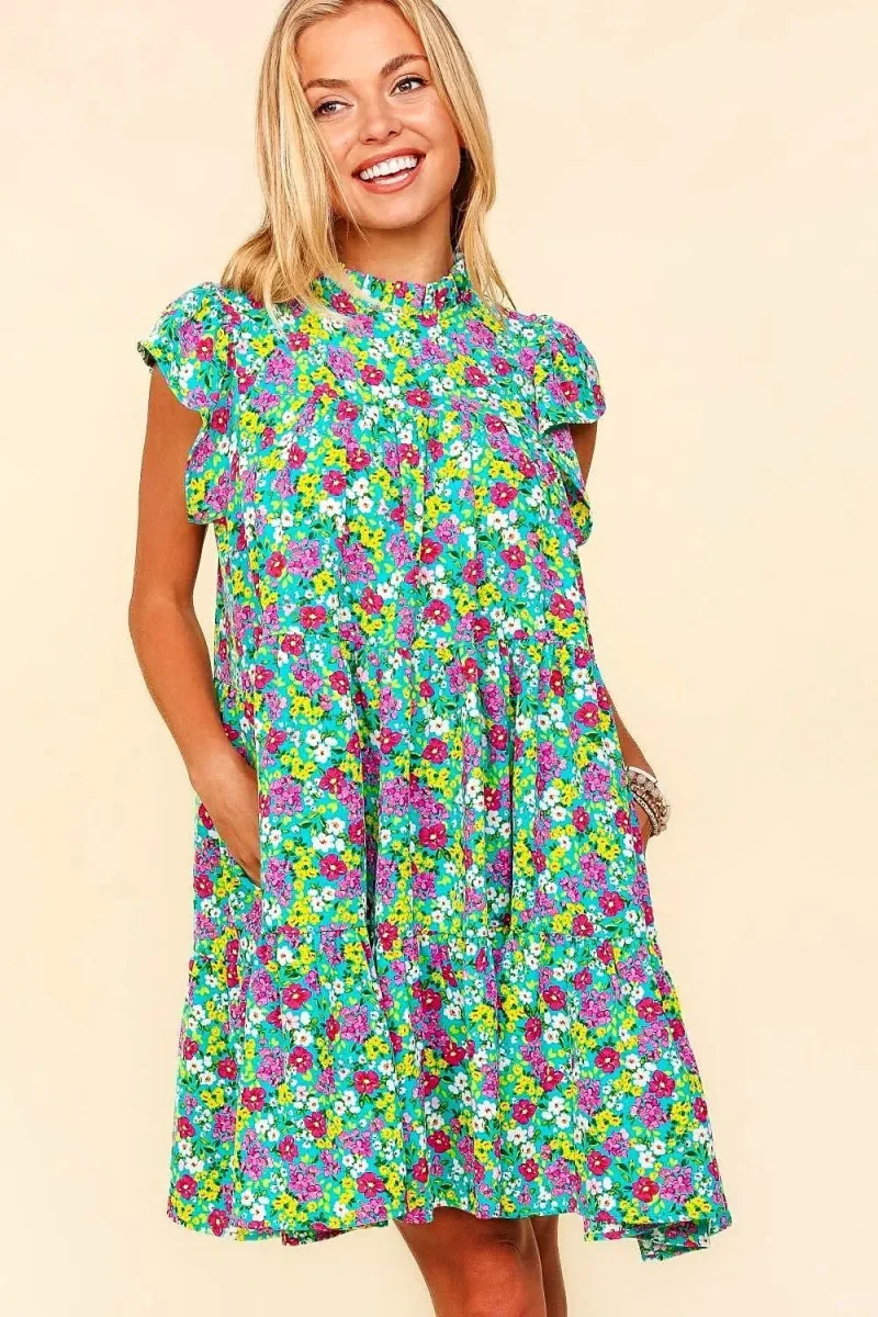 Vestido elegante com gola alta floral, mangas bufantes com babados e design em camadas. - Image 5