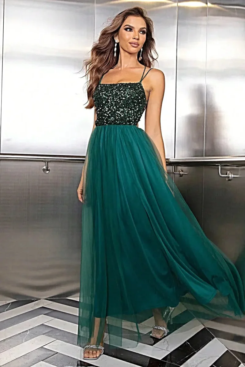 Vestido de festa elegante com amarração nas costas - Design em tule sem costas, opaco, levemente elástico, forrado. - Image 7